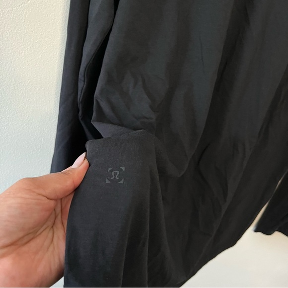 Lululemon Men’s The Fundamental Long Sleeve Shirt - Picture 7 of 8